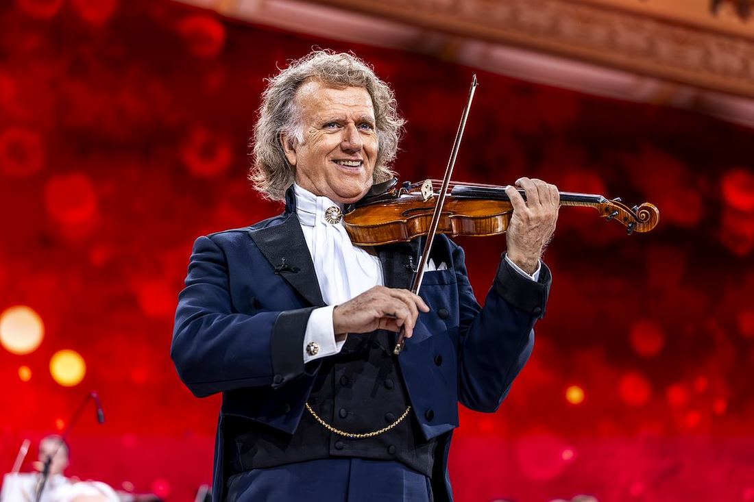 Scene uit André Rieu's 2026 Christmas Concert: Let It Snow.