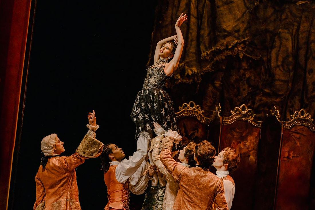 Scene uit RBO 26/27: Manon.